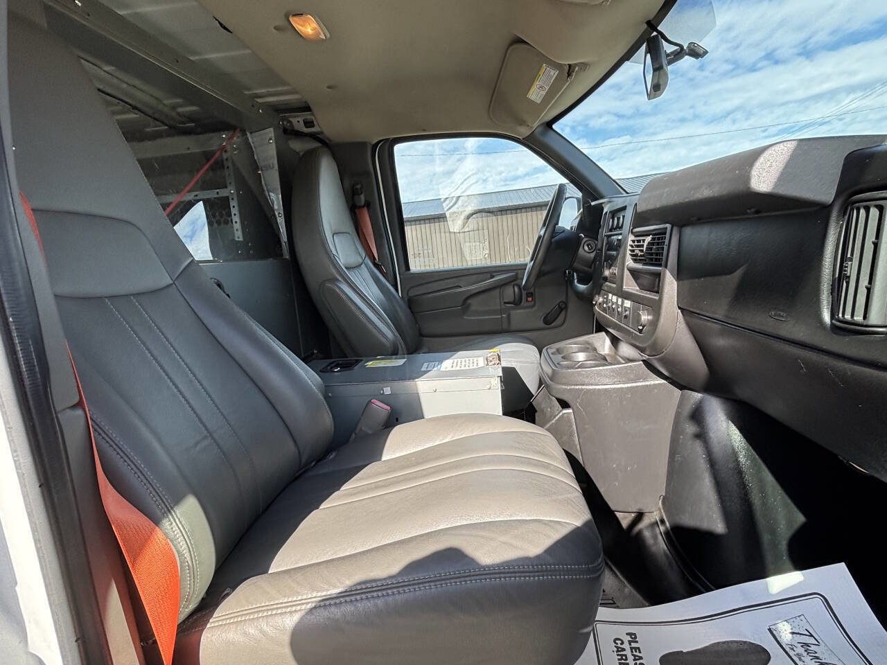 Used 2013 Chevrolet Express 2500 image 10