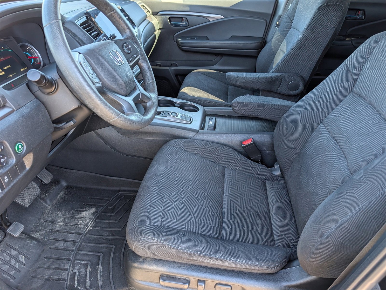 Used 2022 Honda Pilot Sport image 15