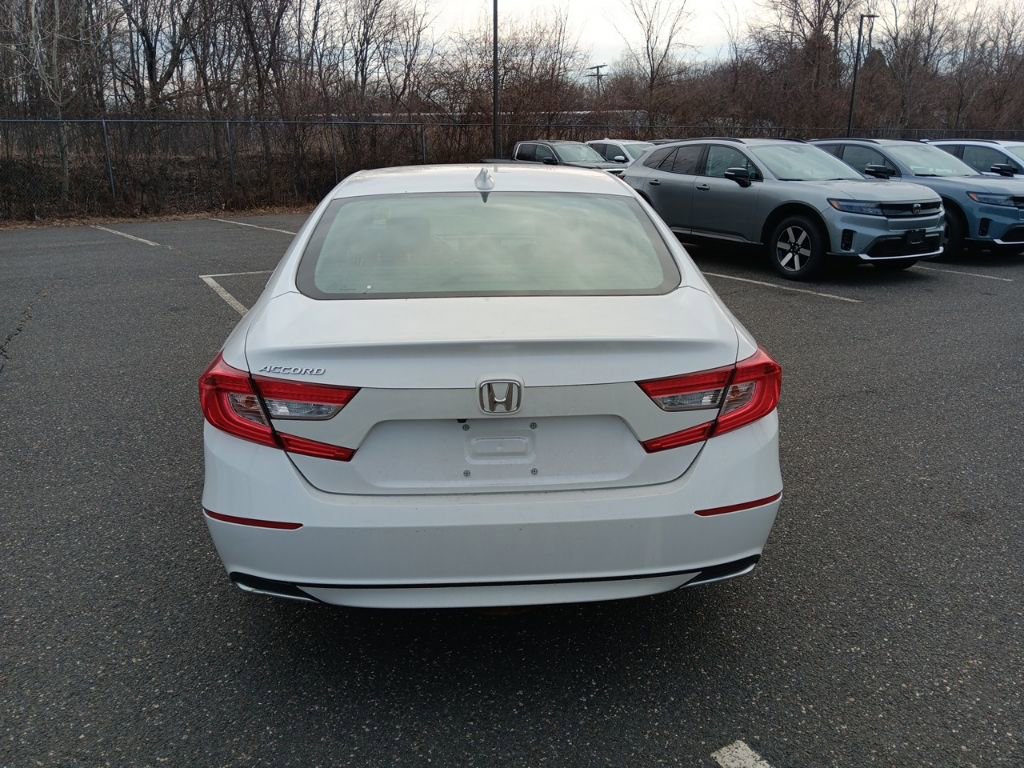 Used 2018 Honda Accord EX image 4