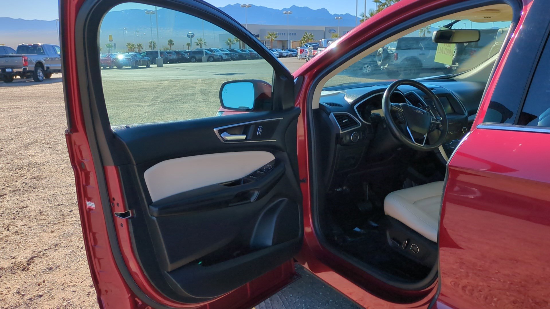 Used 2015 Ford Edge SEL w/ Equipment Group 201A image 11