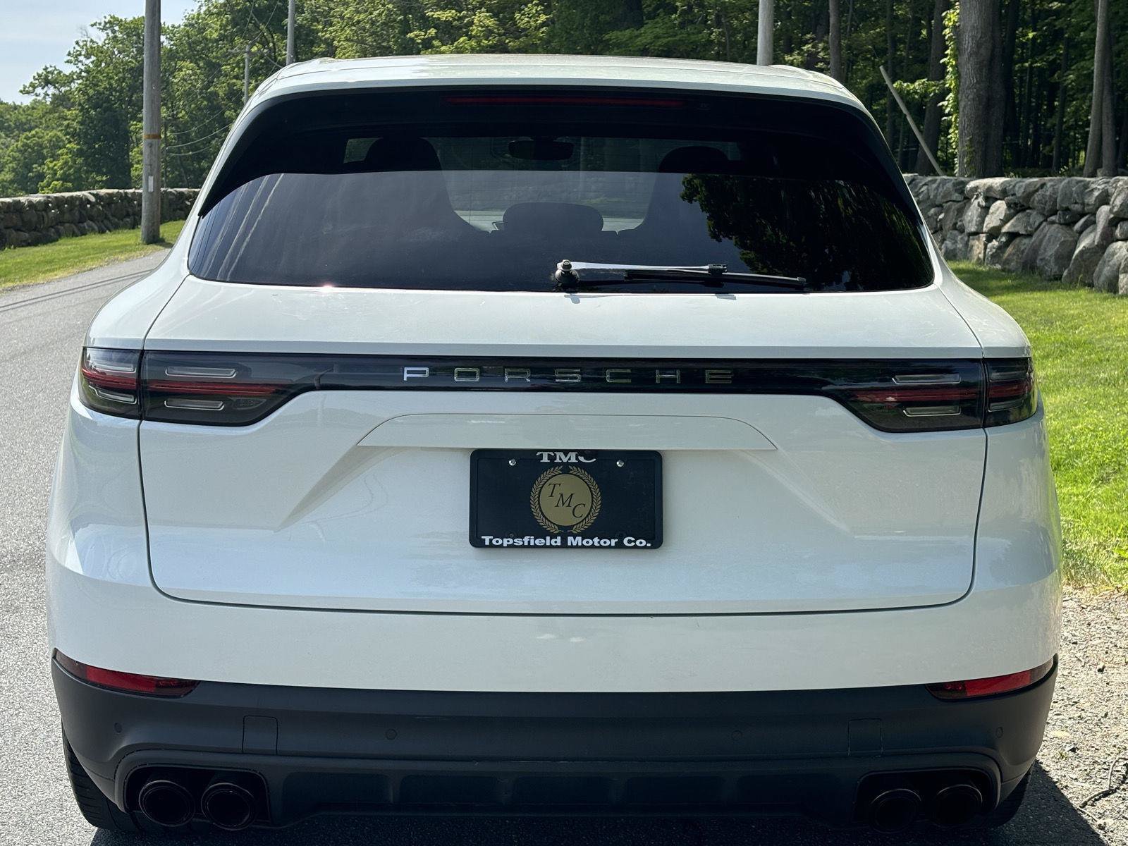 Used 2019 Porsche Cayenne w/ Premium Plus Package AWD/4WD image 15