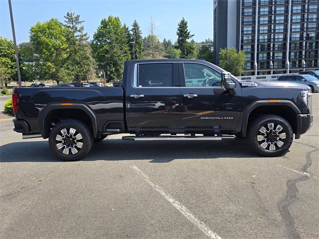 New 2025 GMC Sierra 3500 Denali w/ Denali Reserve Package image 6