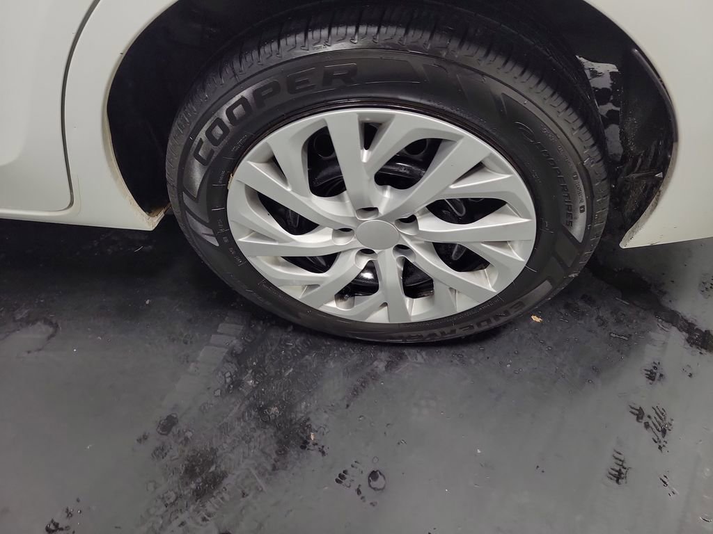 Used 2017 Toyota Corolla LE w/ Carpet Mat Package (TMS) image 10