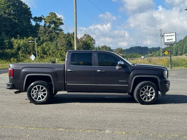 Used 2016 GMC Sierra 1500 Denali w/ Enhanced Driver Alert Package AWD/4WD image 8