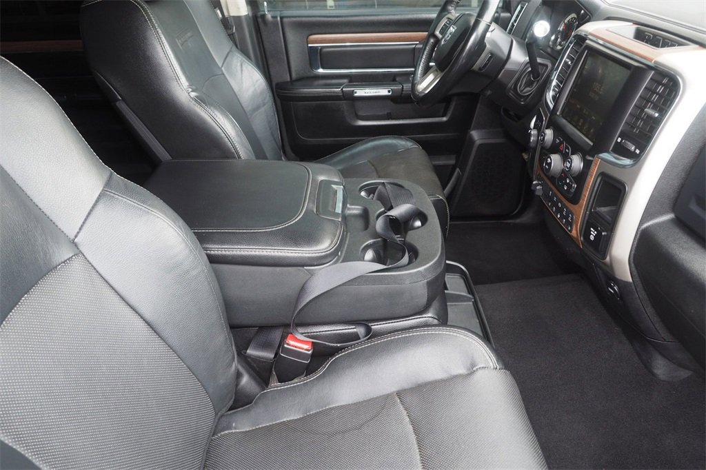 Used 2016 RAM 3500 Laramie image 25