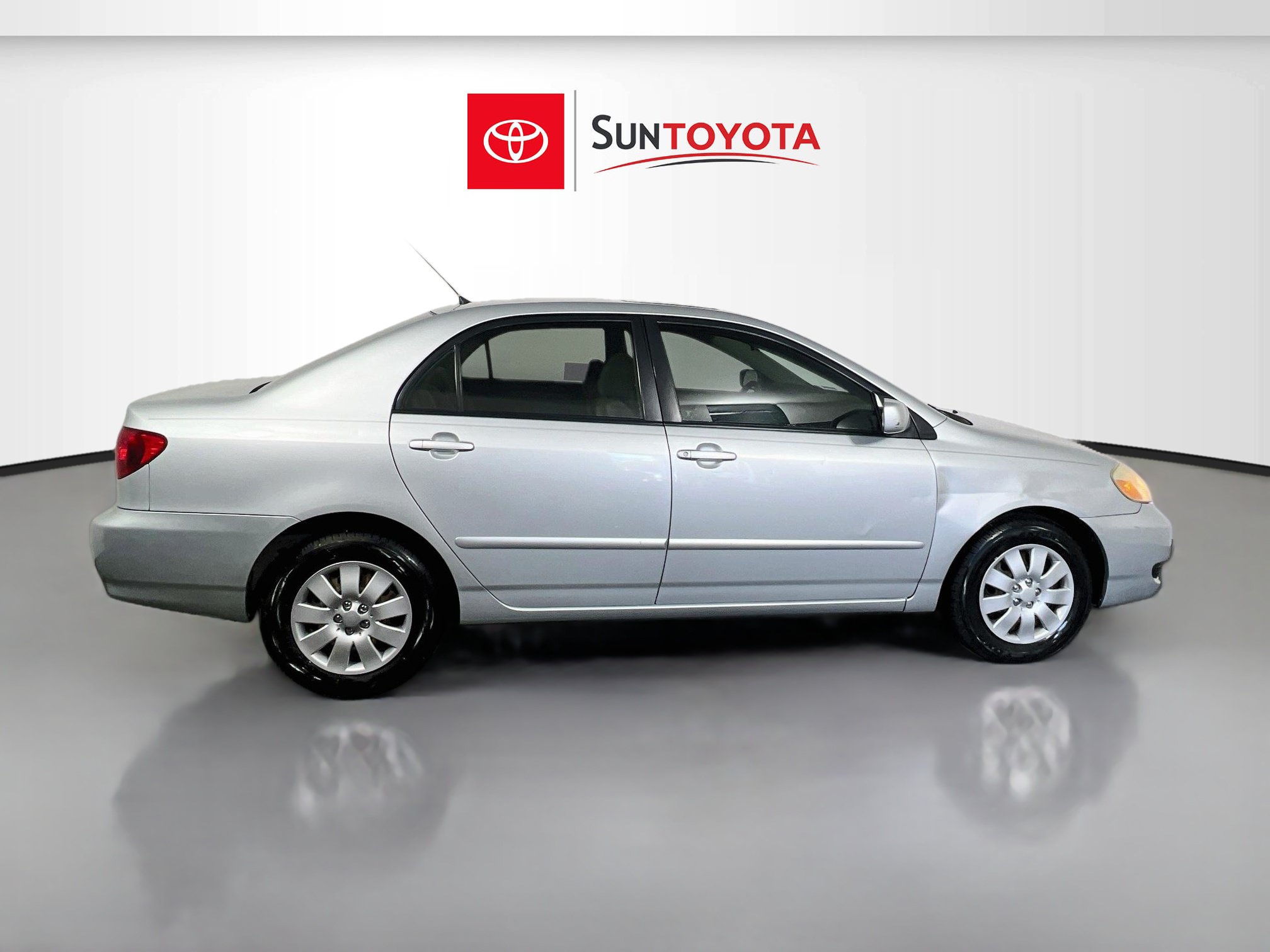Used 2006 Toyota Corolla CE FWD image 2