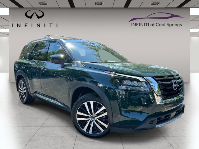 Used 2025 Nissan Pathfinder Platinum w/ Cargo Package