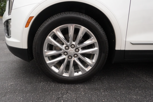 Used 2017 Cadillac XT5 Platinum AWD/4WD image 35