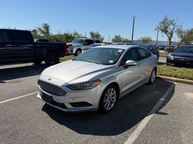 Used 2017 Ford Fusion S FWD image 5