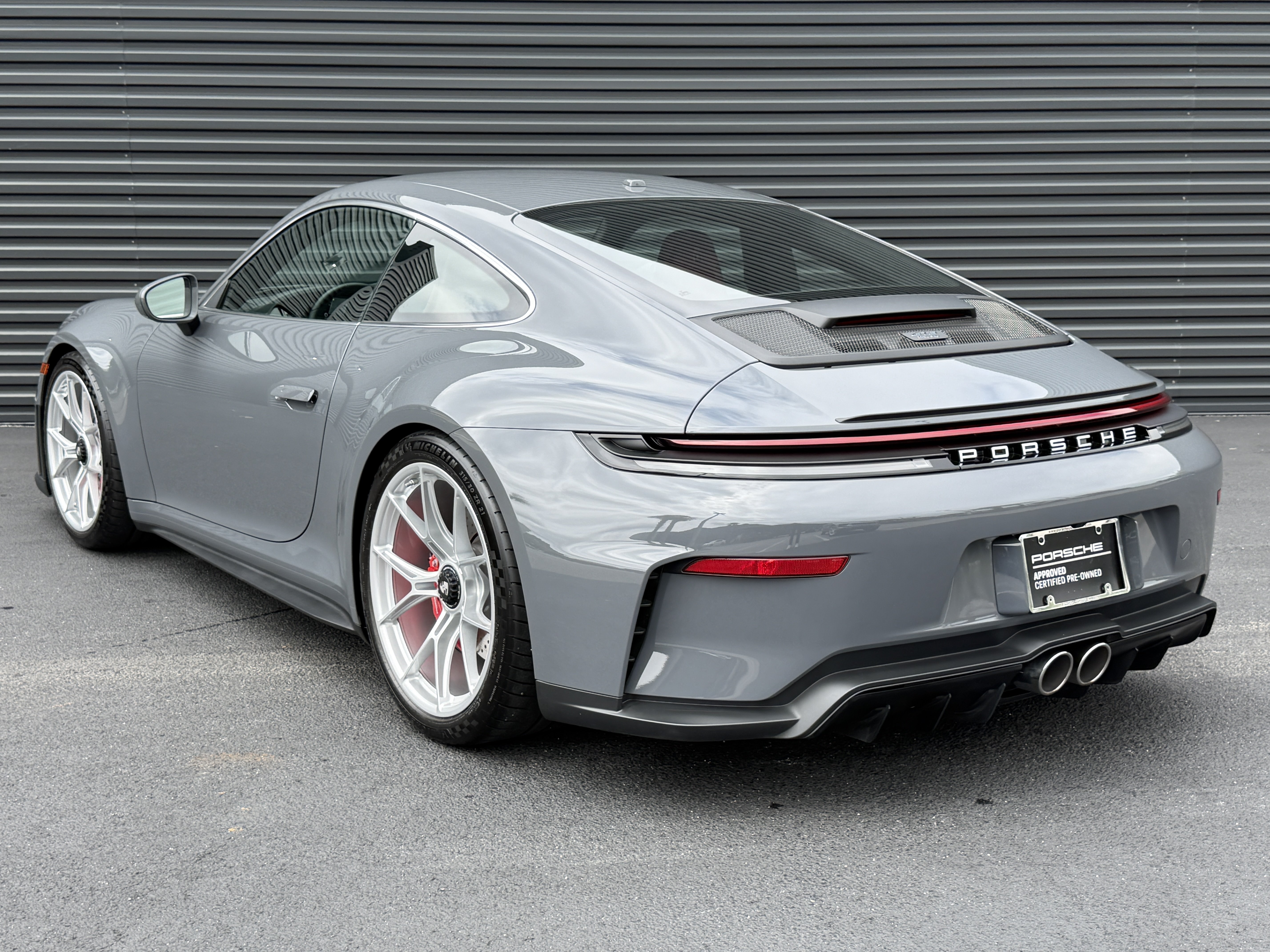Certified 2026 Porsche 911 GT3 RWD image 3