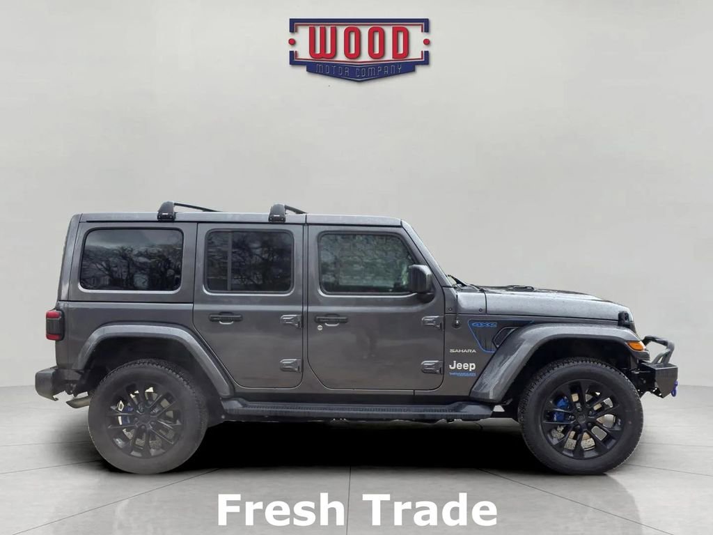 Used 2021 Jeep Wrangler Unlimited Sahara w/ Cold Weather Group image 6