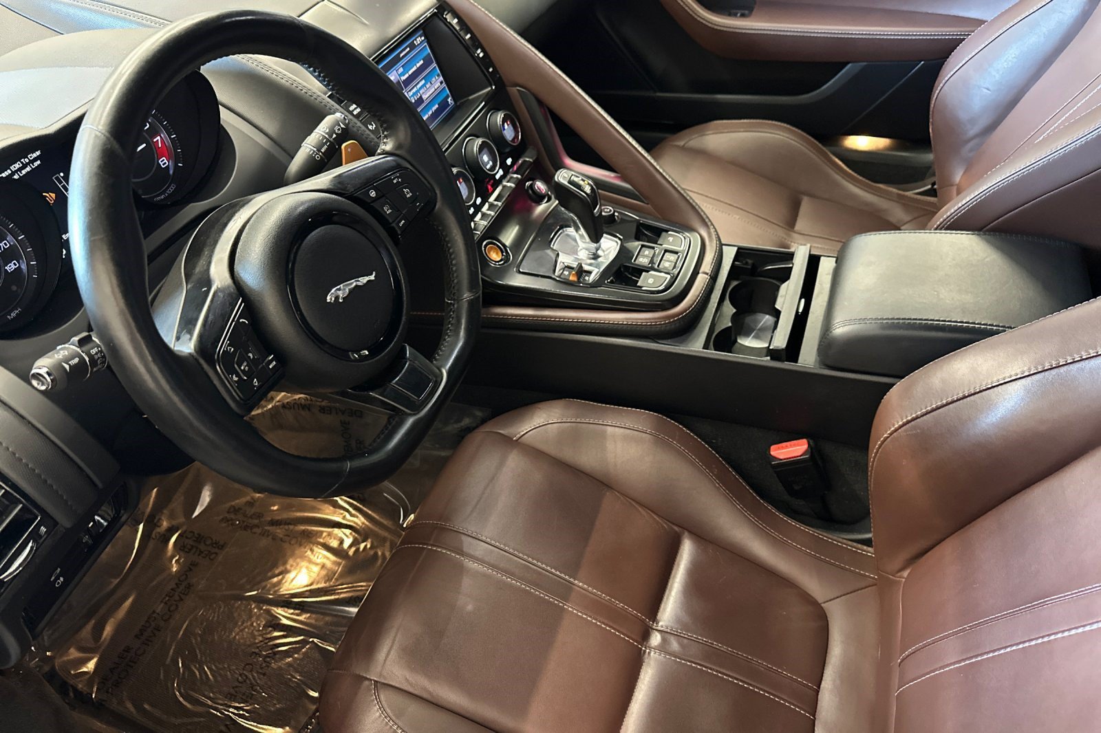 Used 2014 Jaguar F-TYPE S RWD image 4