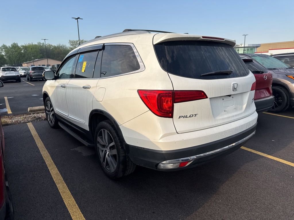 Used 2016 Honda Pilot Touring image 4