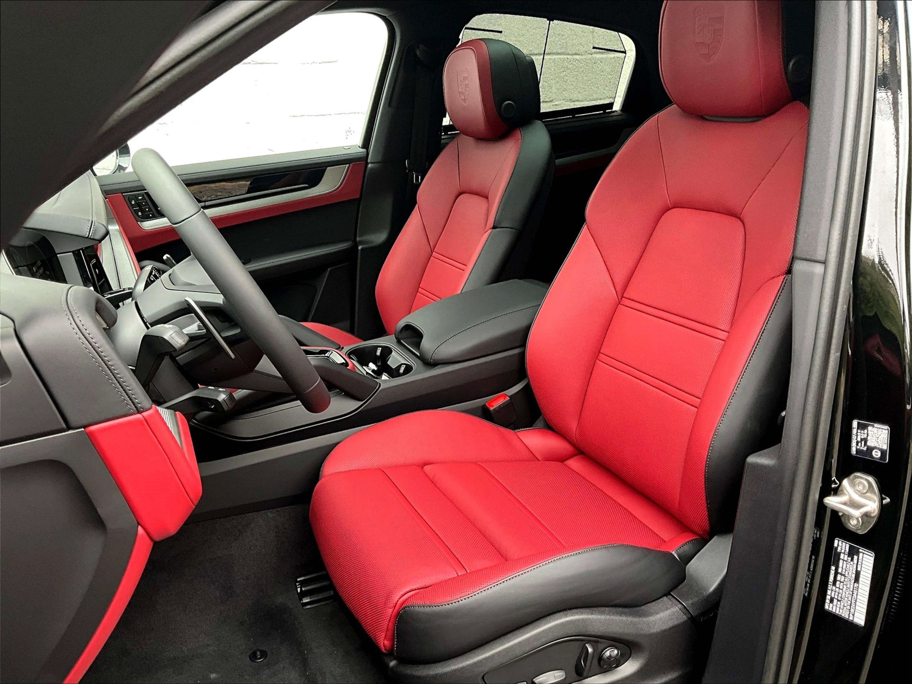 New 2026 Porsche Cayenne E-Hybrid image 5
