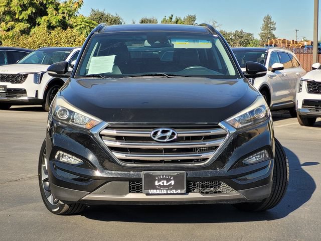 Used 2016 Hyundai Tucson Limited w/ Option Group 03 FWD image 3