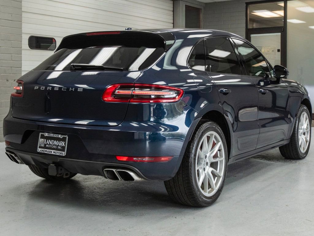 Used 2017 Porsche Macan Turbo AWD/4WD image 36