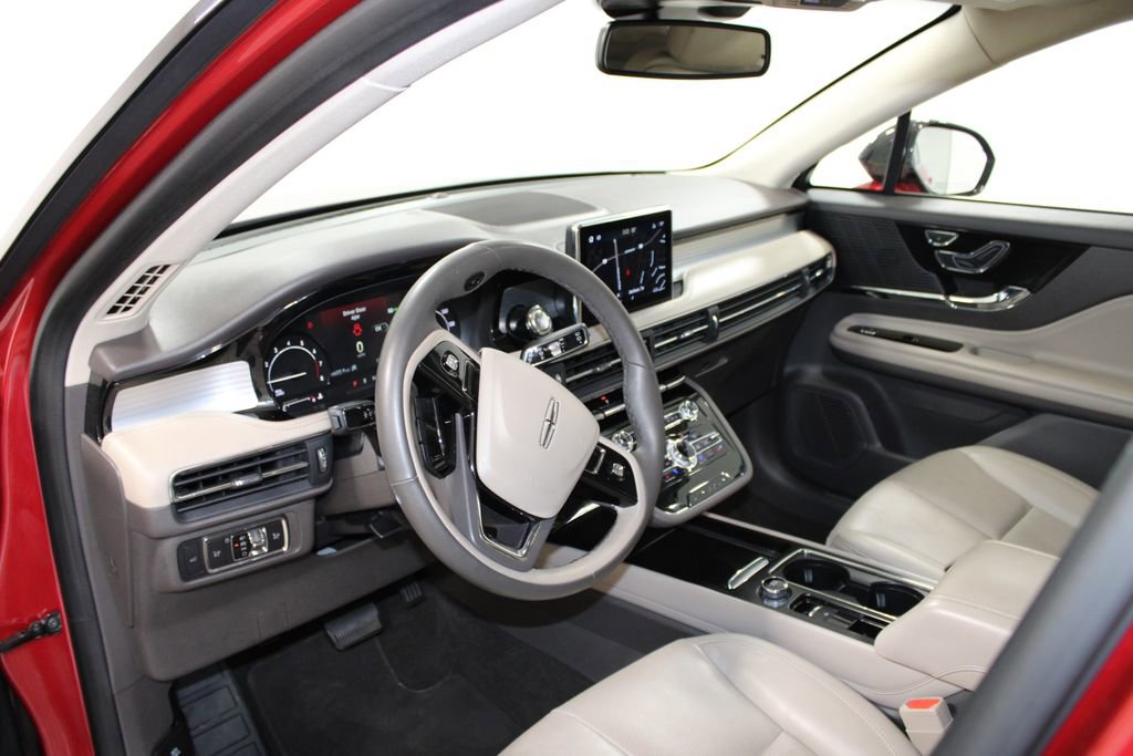 Used 2022 Lincoln Corsair AWD w/ Equipment Group 101A image 23