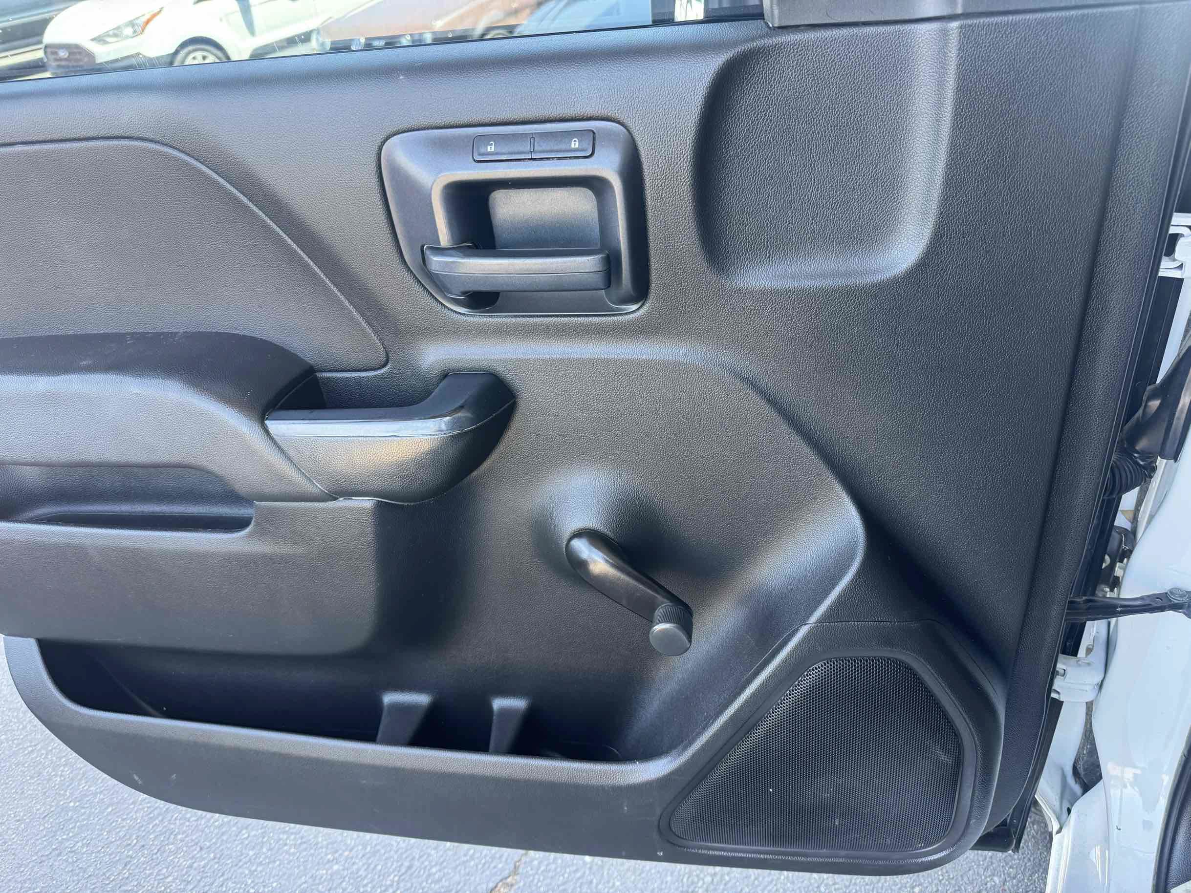 Used 2017 Chevrolet Silverado 2500 W/T RWD image 11