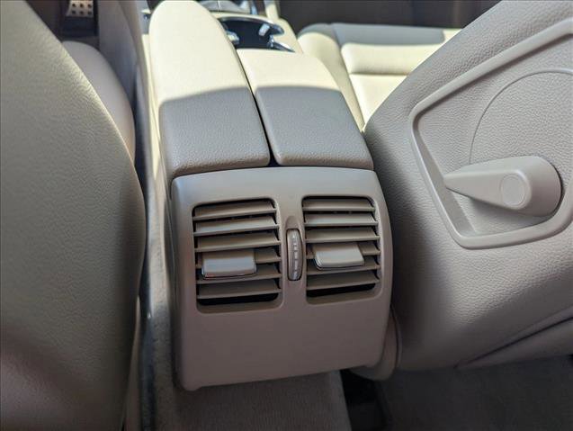 Used 2012 Mercedes-Benz C 300 Sport image 18