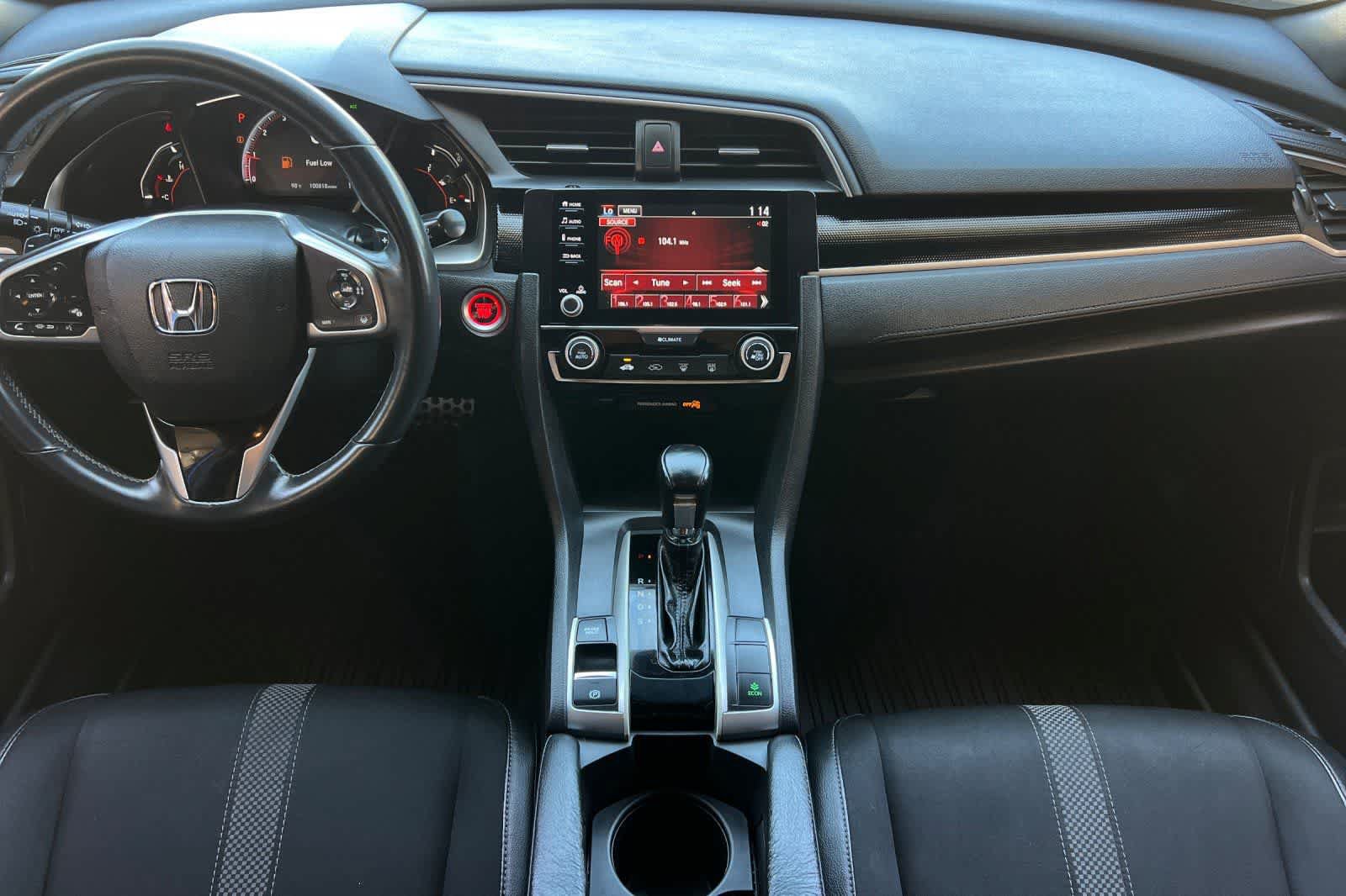 Used 2019 Honda Civic Sport image 4