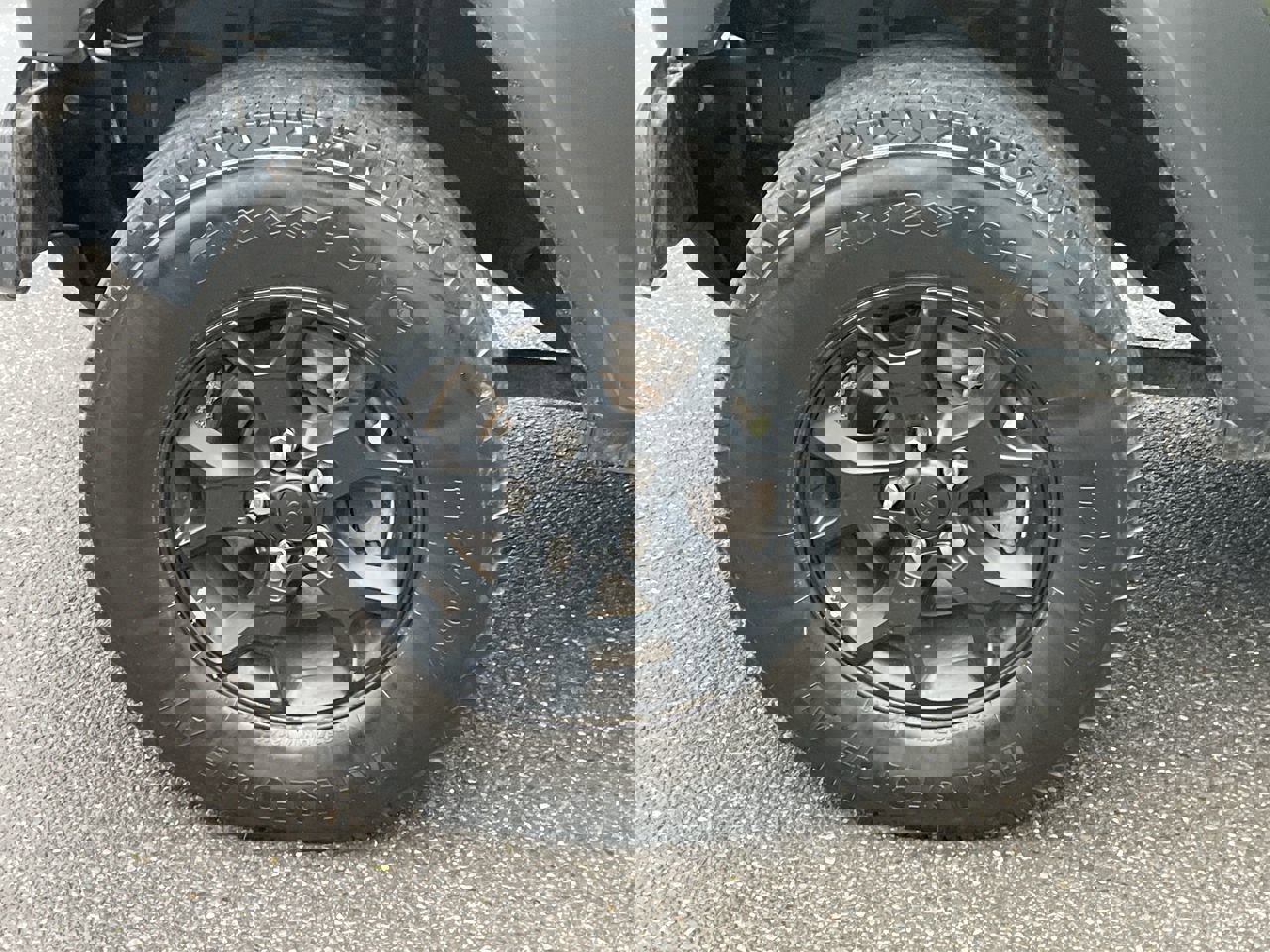 Used 2020 Jeep Wrangler Unlimited Sport image 10