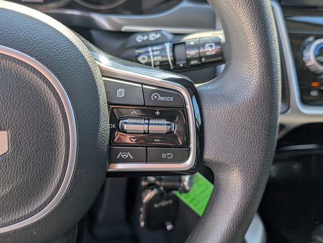 Used 2023 Kia Sorento LX image 32