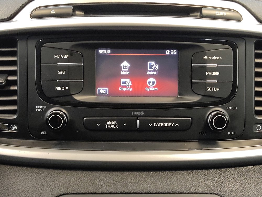 Used 2016 Kia Sorento LX w/ LX Convenience Package image 25