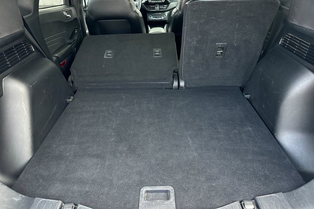 Certified 2023 Ford Escape ST-Line image 15