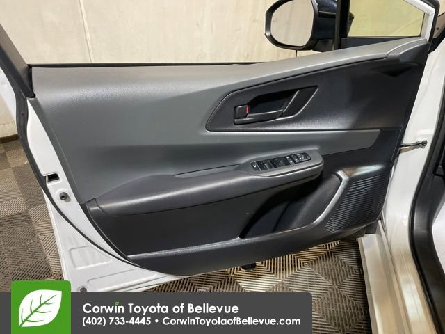 Used 2024 Toyota Prius LE image 10