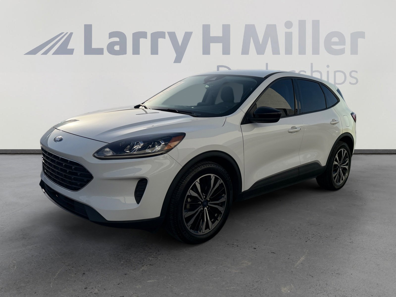 Certified 2021 Ford Escape SE w/ SE Sport Appearance Package