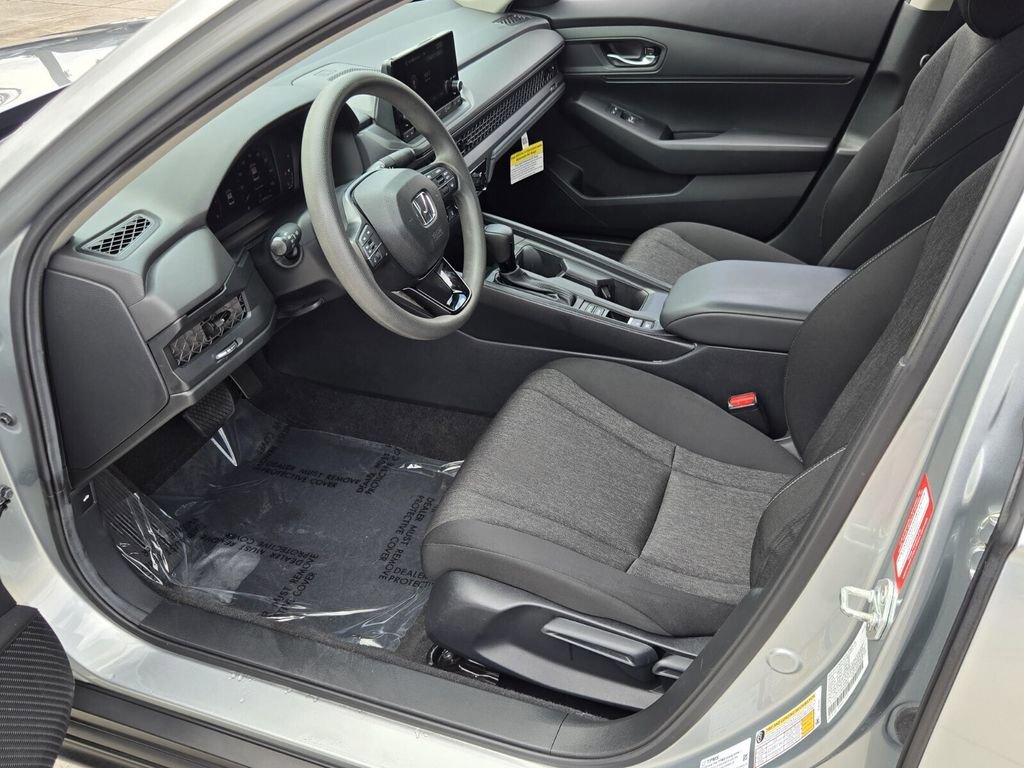 Used 2024 Honda Accord LX image 10