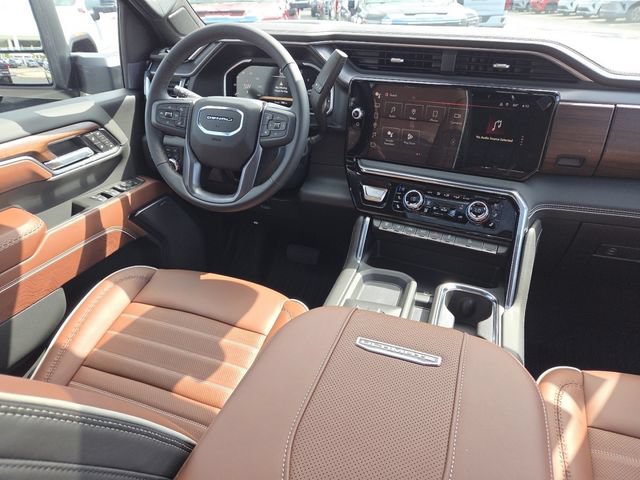 New 2026 GMC Sierra 3500 Denali Ultimate AWD/4WD image 33