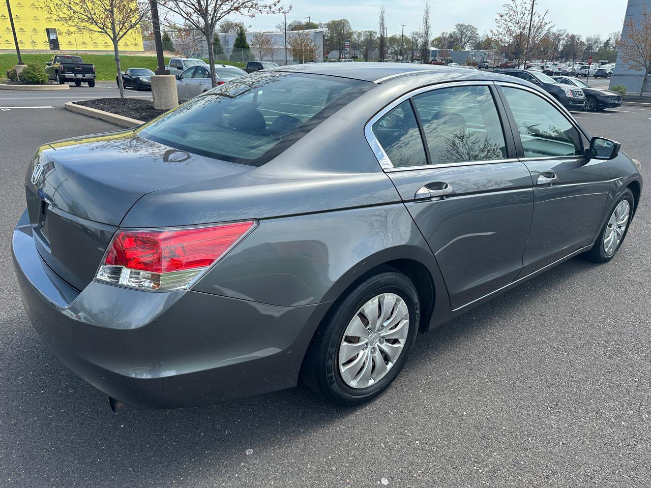 Used 2010 Honda Accord LX image 5