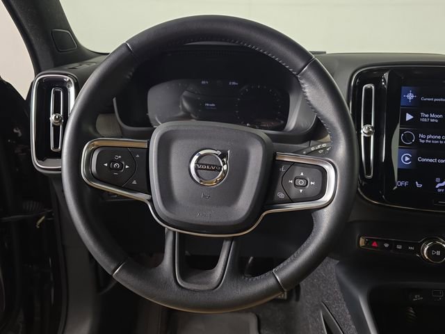 Used 2019 Volvo XC40 T5 Inscription image 10