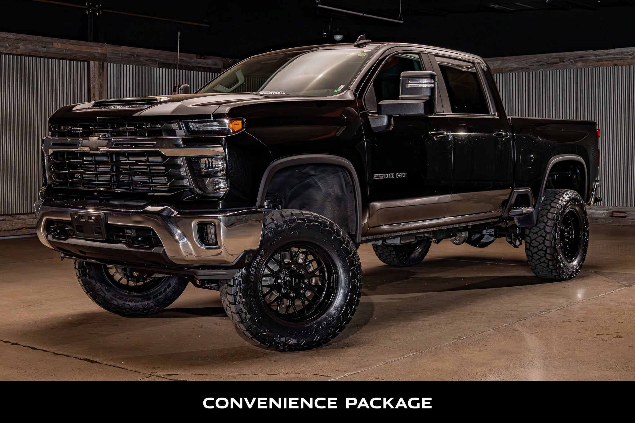 Used 2024 Chevrolet Silverado 2500 LT w/ Convenience Package AWD/4WD image 5