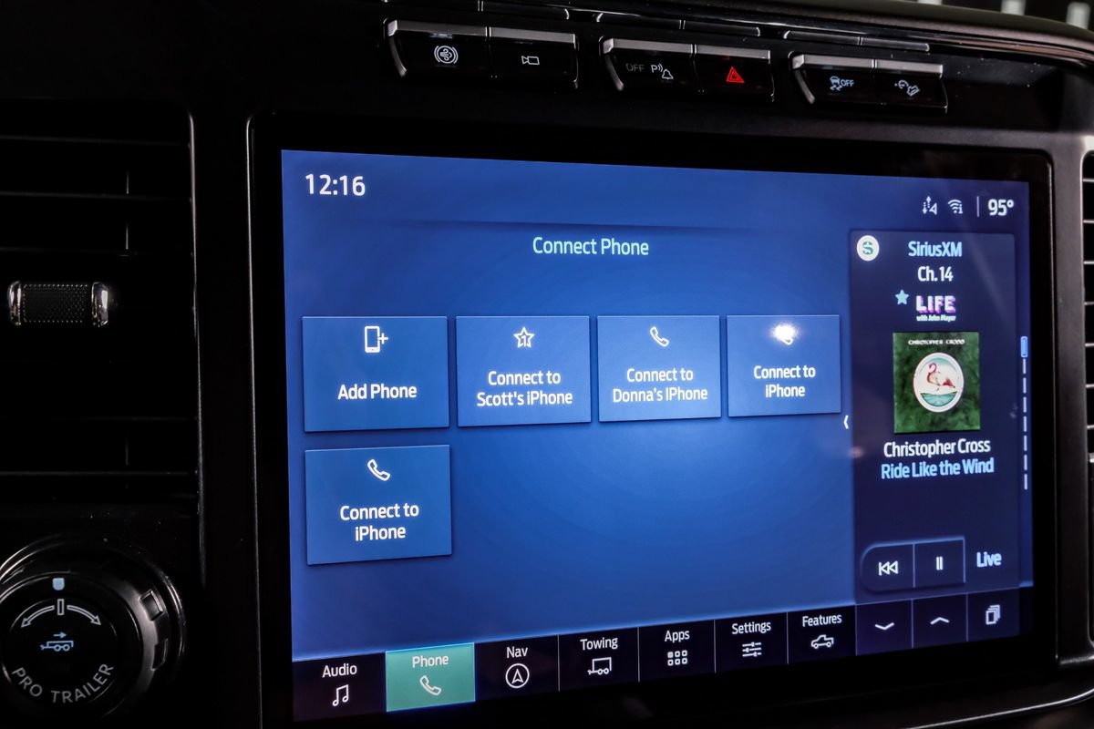Used 2024 Ford F350 Lariat w/ Lariat Ultimate Package AWD/4WD image 27
