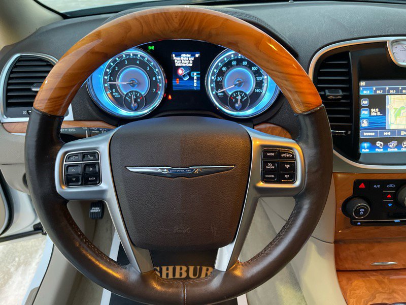 Used 2013 Chrysler 300 C w/ Light Group image 26