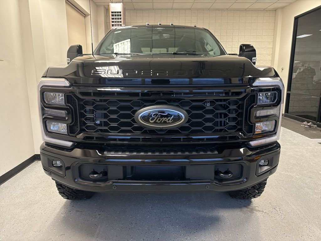 New 2026 Ford F350 Lariat w/ Tremor Off-Road Package image 13