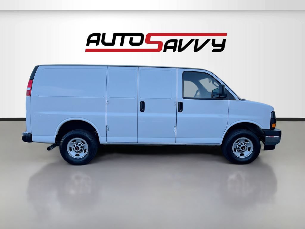 Used 2024 GMC Savana 2500 w/ Driver Convenience Package RWD image 8