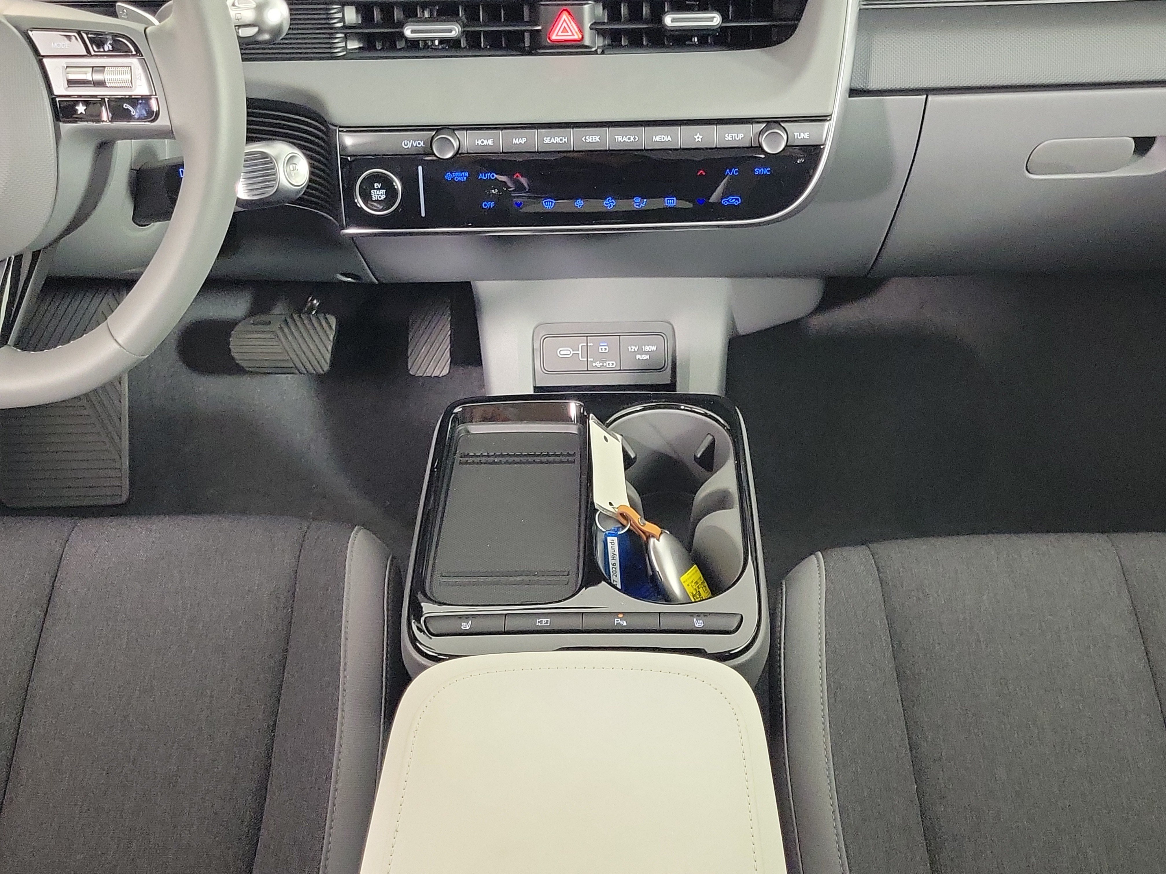 New 2026 Hyundai Ioniq 5 SE AWD/4WD image 10