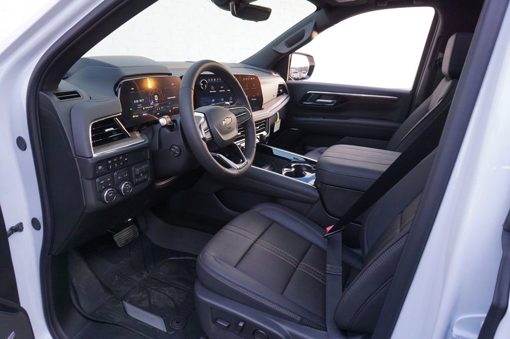 New 2026 Chevrolet Suburban High Country image 9