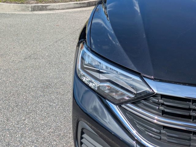 Used 2023 Volkswagen Jetta SE FWD image 8