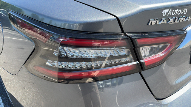 Used 2023 Nissan Maxima SV w/ Floor Mat Group FWD image 28