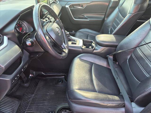 Used 2019 Toyota RAV4 XLE Premium w/ Cold Weather Package AWD/4WD image 15