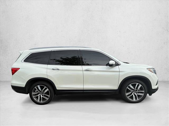 Used 2016 Honda Pilot Elite image 4