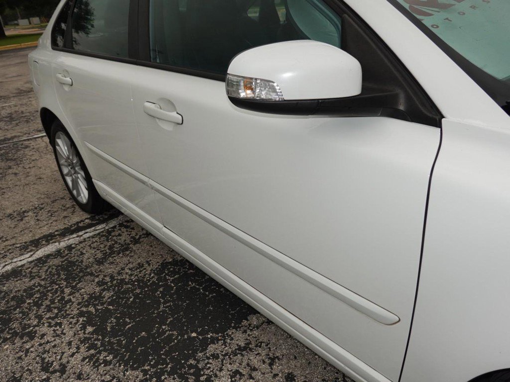 Used 2011 Volvo S40 T5 FWD image 11