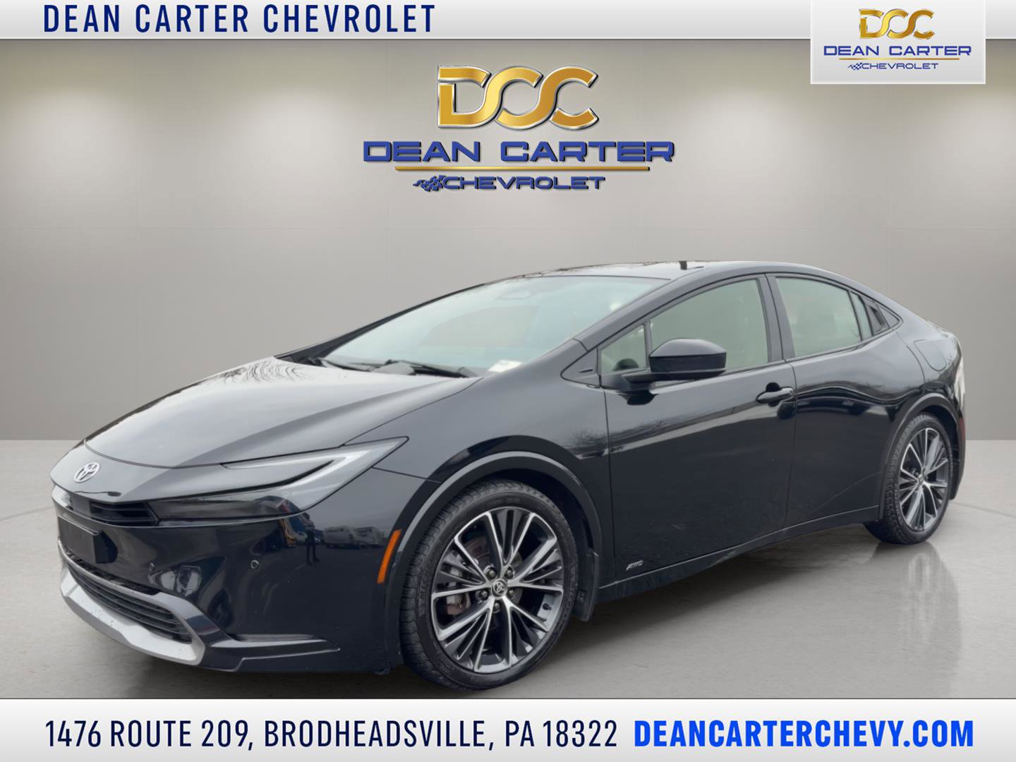 Used 2024 Toyota Prius XLE image 1