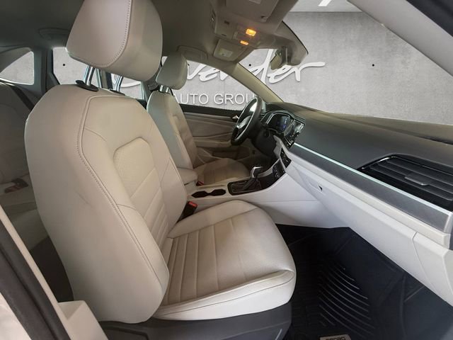 Used 2022 Volkswagen Jetta SE image 24