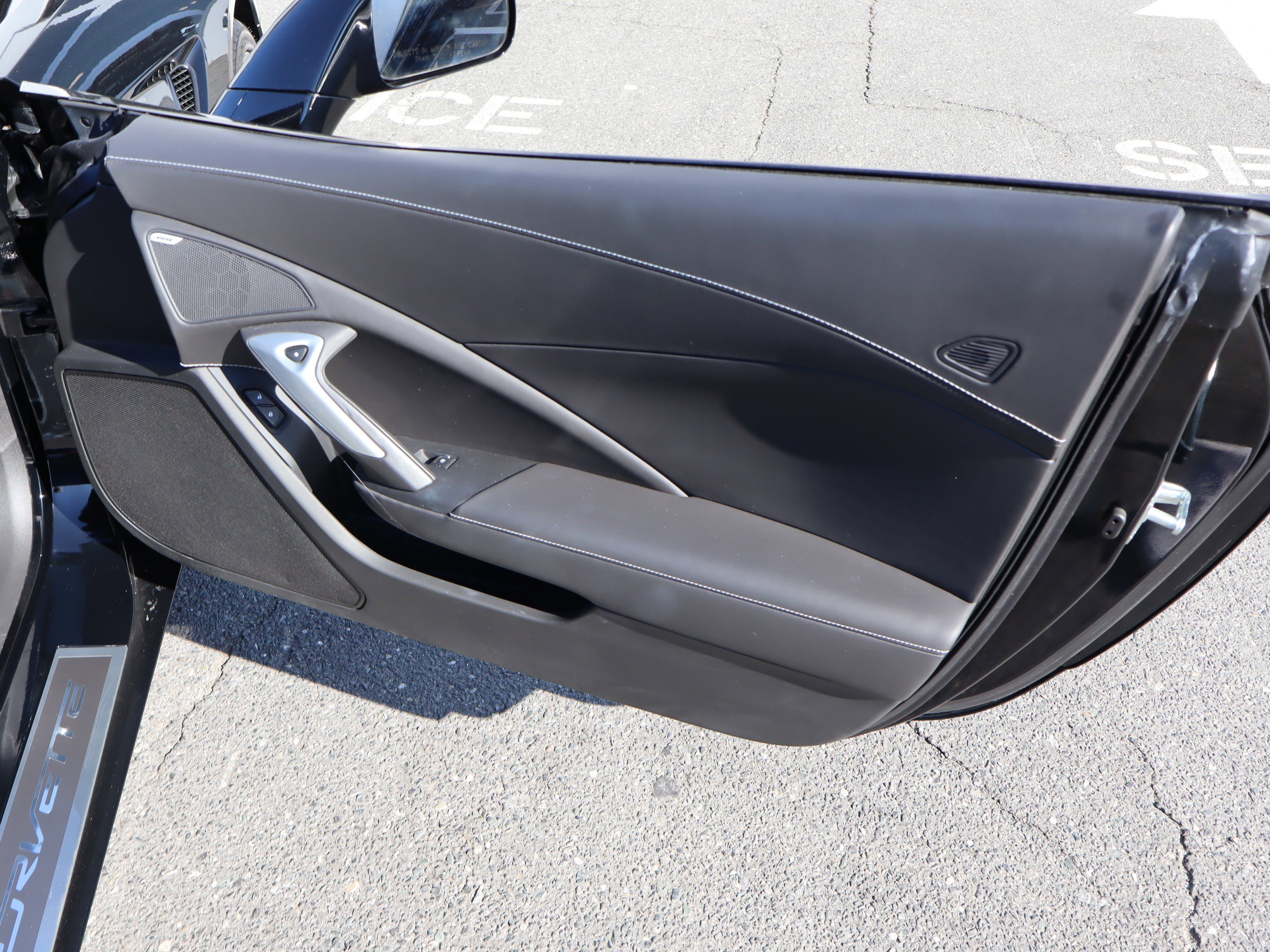 Used 2019 Chevrolet Corvette Stingray Convertible w/ 3LT Preferred Equipment Group RWD image 31