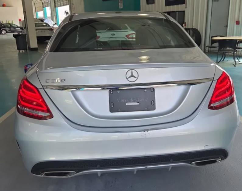Used 2018 Mercedes-Benz C 300 Sedan image 3